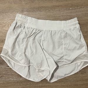 Hotty Hot Low-Rise Lined Short 4"
